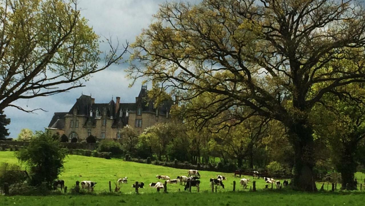 拉斯科里住宿加早餐旅馆 Saint-Germain-le-Guillaume 外观 照片