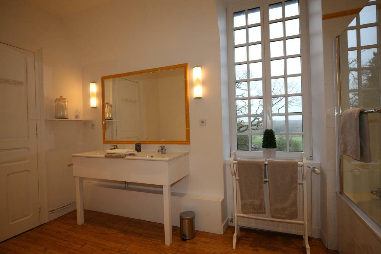 拉斯科里住宿加早餐旅馆 Saint-Germain-le-Guillaume 外观 照片