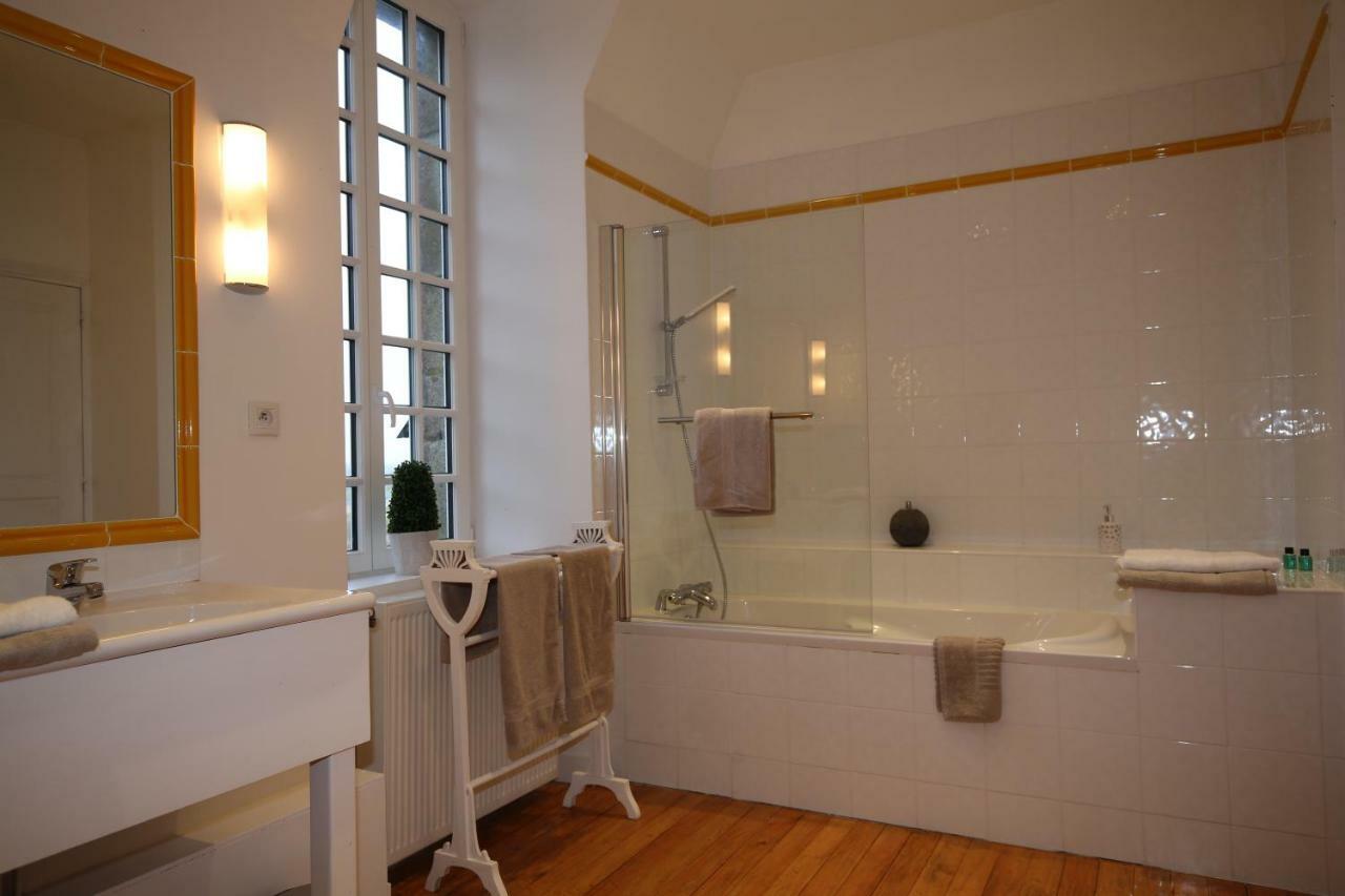 拉斯科里住宿加早餐旅馆 Saint-Germain-le-Guillaume 外观 照片